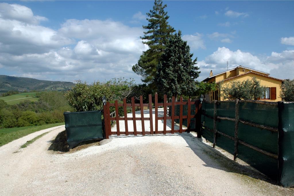 Villa Casale Il Colle Deruta Exterior foto